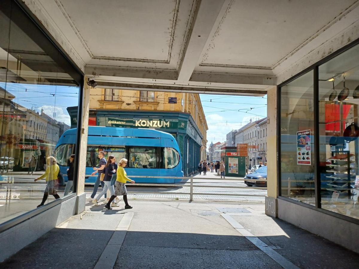 Apartment Hesperia Zagreb Exterior photo